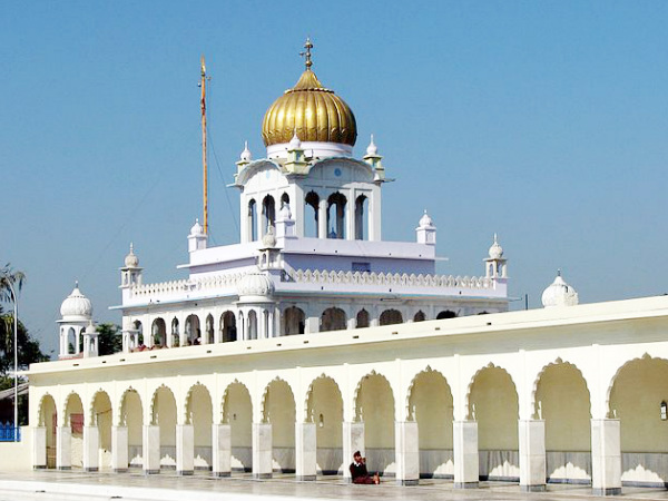 Gurudwara Fatehgarh Sahib