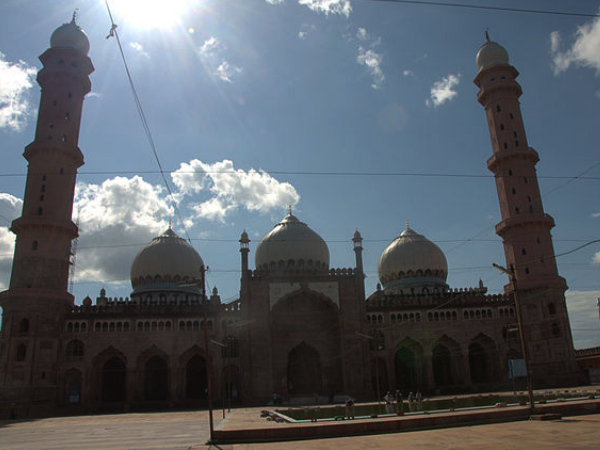 Taj-ul Masjid, Bhopal