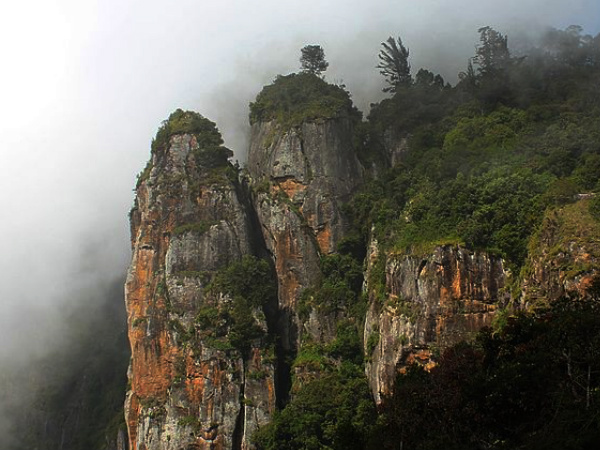 Pillar Rocks