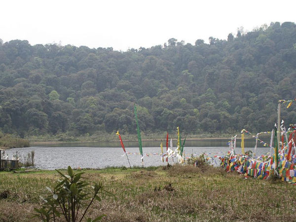 Khecheopalri Lake