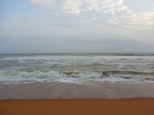 Shankumugham Beach