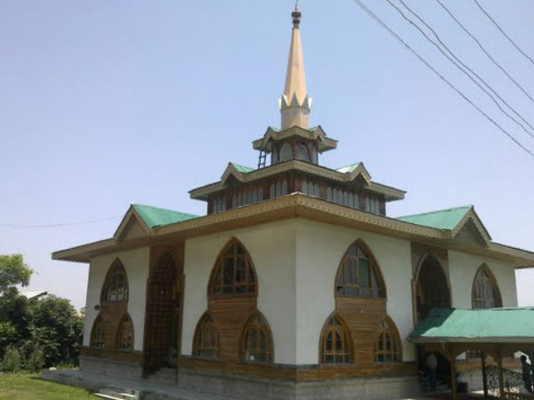 Baba Reshi Shrine