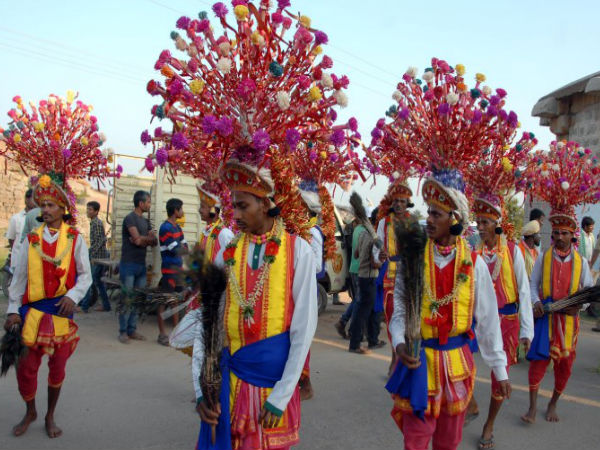 Folk Artists Performing On the Streets