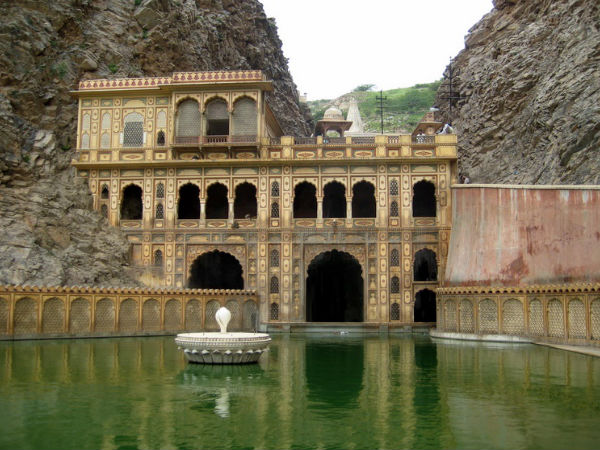Galtaji Temple Complex (Monkey Temple)