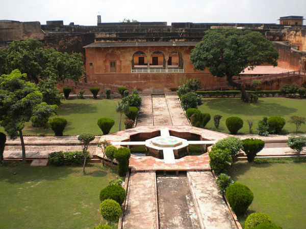 Jaigarh Fort