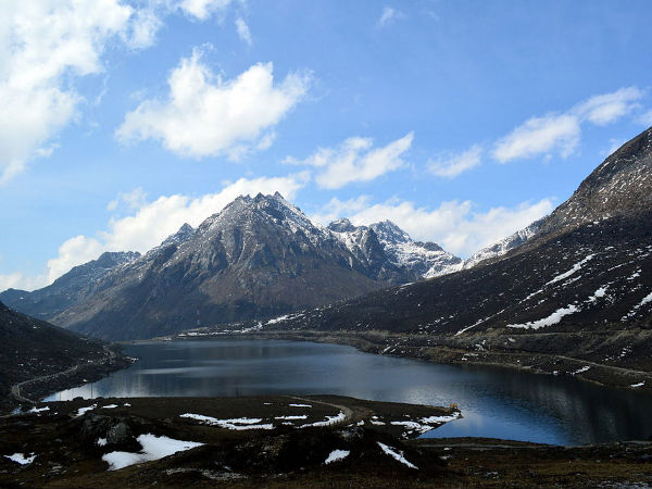 Sela Pass