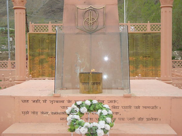 Dras War Memorial