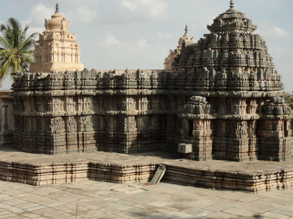 Lakshmi Narasimha Temple, Nuggehalli