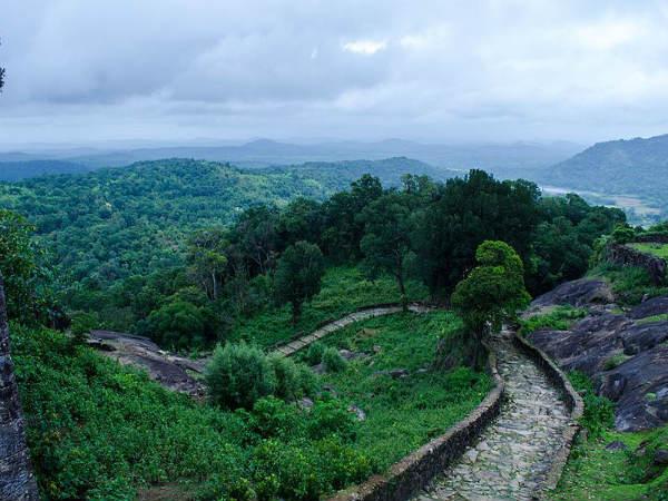 Kavaledurga Fort In Shimoga Kavaledurga Fort In Shimoga