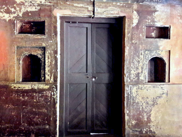 Intriguing Rooms