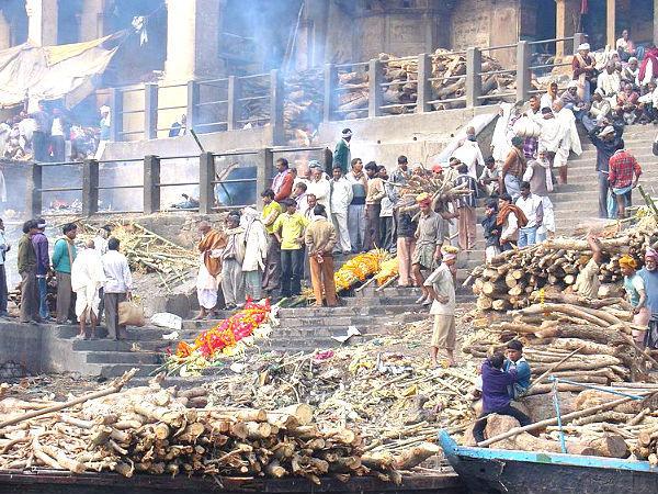 A queue of bodies to be cremated!