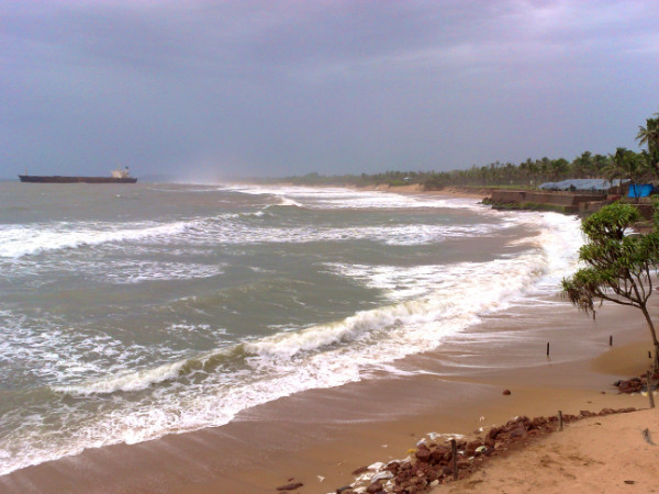 Sinquerim Beach