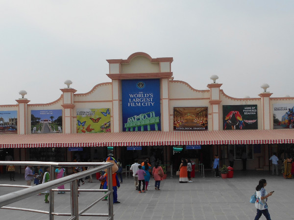 Travel From the Main Entrance