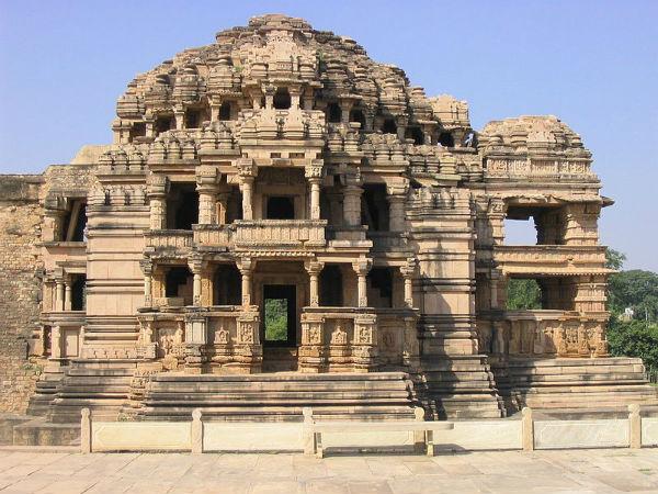 Saas-Bahu Temple, Madhya Pradesh