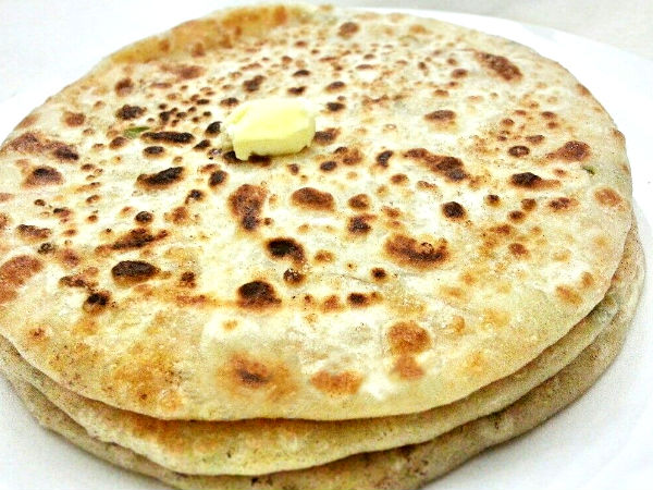 Eat-outs near Ulsoor Lake