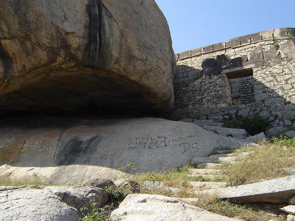 Madhugiri – 105km