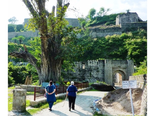 The oldest fort in India The oldest fort in India