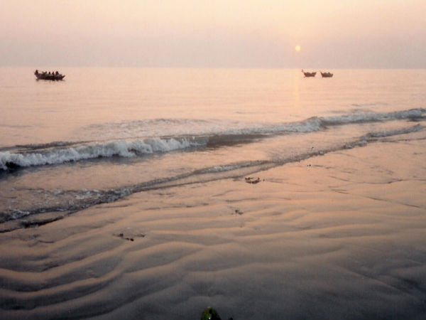 Bakkhali Beach