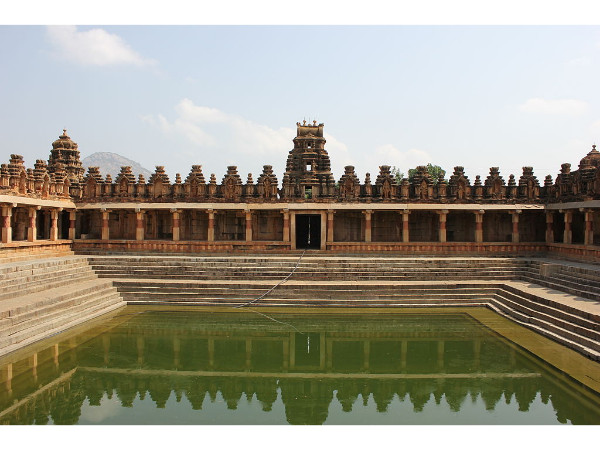 Bhoga Nandeeshwara Temple Tank
