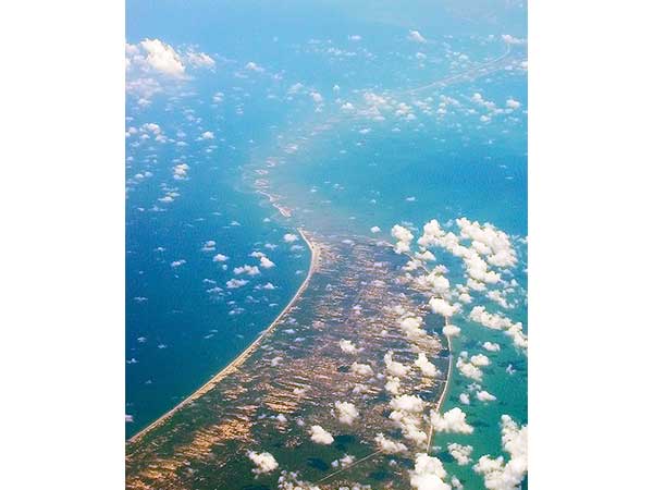 2. Rama Sethu, Rameshwaram – Limestone Shoals Connecting Two Nations