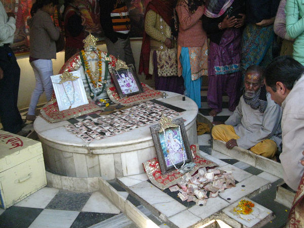 Banke Bihari temple Banke Bihari temple