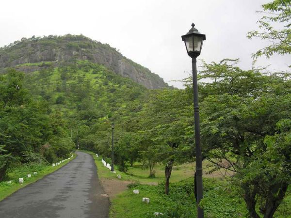 shivneri fort shivneri fort
