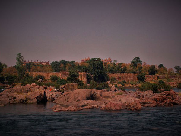 2. Orchha, Madhya Pradesh