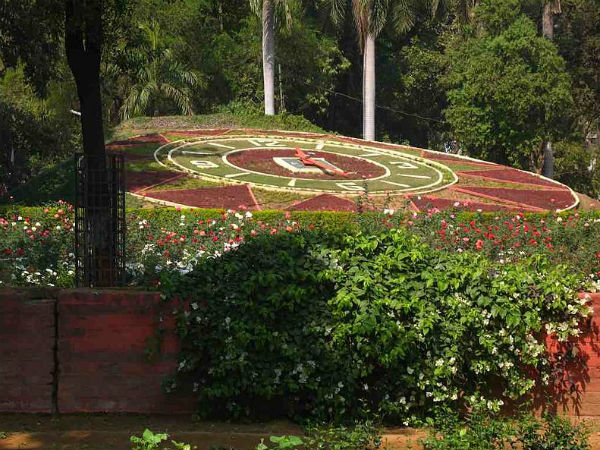 2. Sayaji Baug