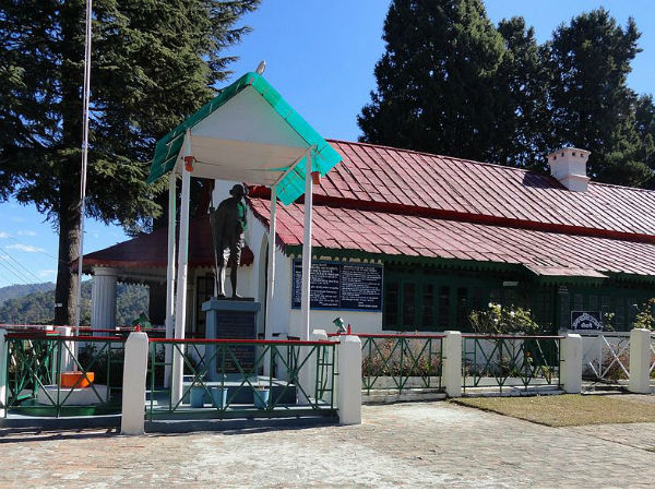 3. Anashakti Ashram