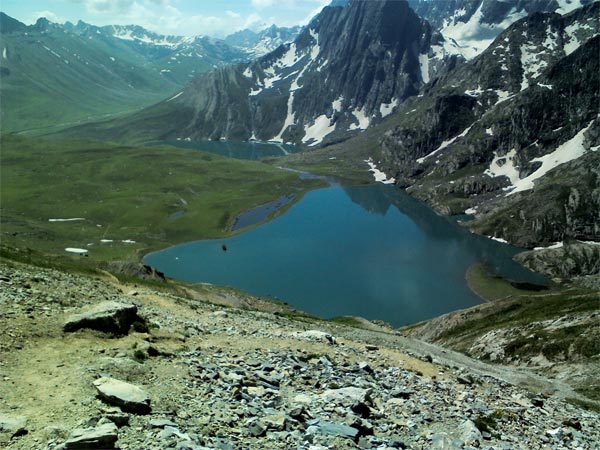 Krishnasar Lake