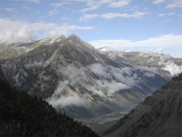 Nichnai Pass