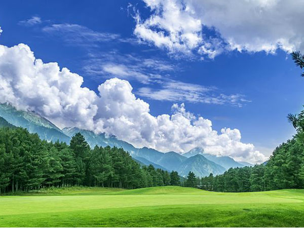 6. Gulmarg Golf Course