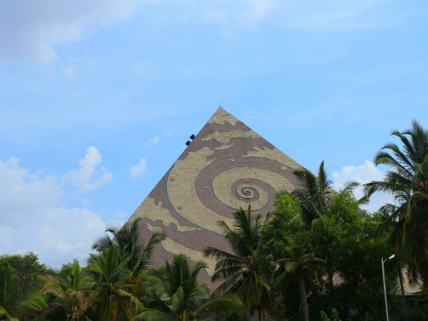 4. Pyramid Valley