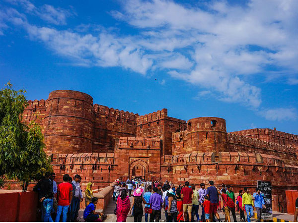 3. In And Around Delhi For Mughal Architecture