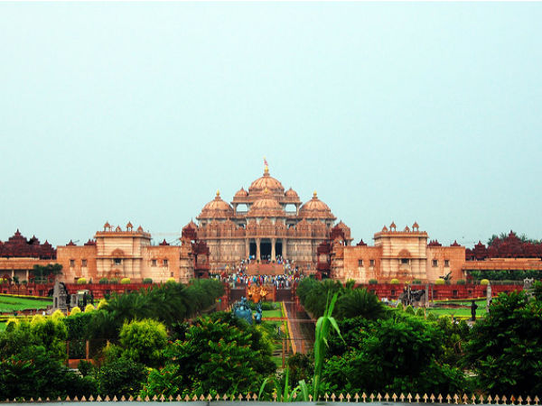 3. Akshardham, New Delhi