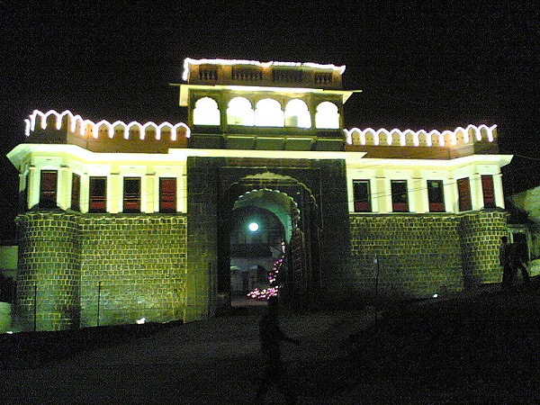 Indore, Madhya Pradesh & United States