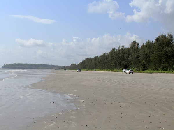 Muzhappilangad Beach: