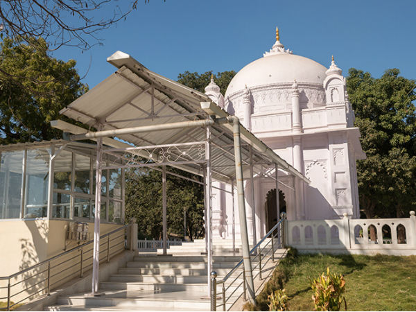 Abdulla Pir