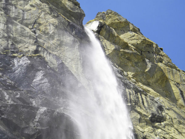 Vasudhara Falls