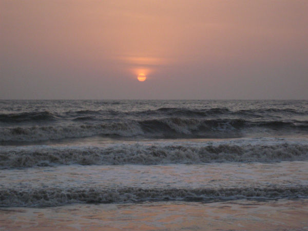 How To Get To Dahanu Bordi Beach?