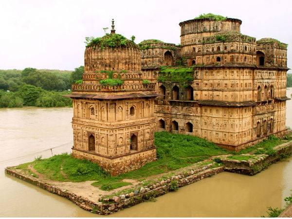 14. Orchha In Madhya Pradesh