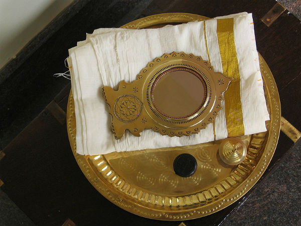 4. Purchase The Aranmula Kannadi