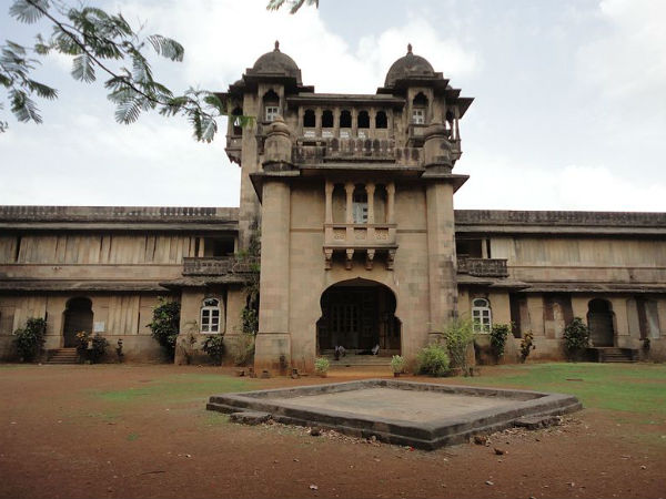 3. Jai Vilas Palace