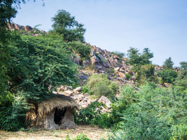 Sankaari Khor
