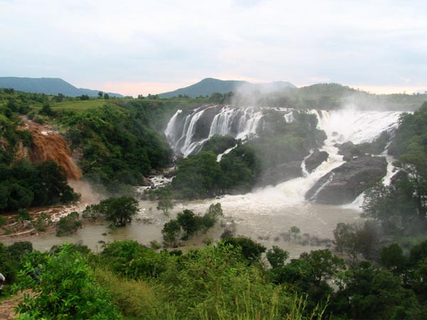 Gaganachukki And Bharachukki Falls