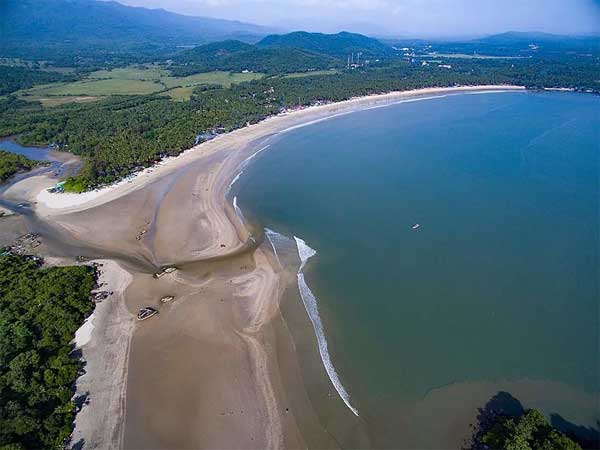 Tarkarli Beach