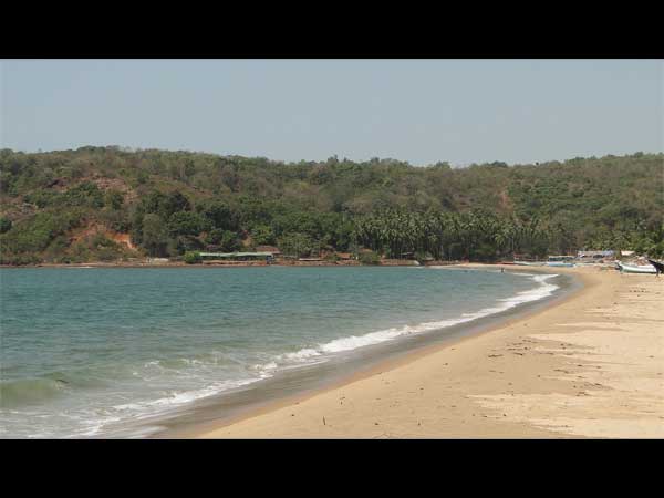 Nivati Beach