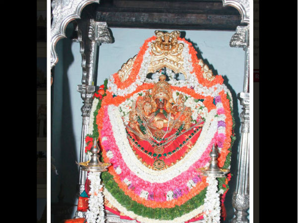 chamundeshwari temple at chamundi hills chamundeshwari temple at chamundi hills