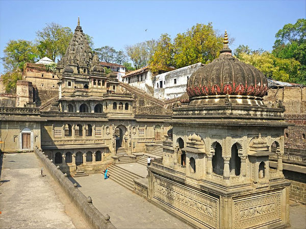 3. Ahilyeshwar Temple