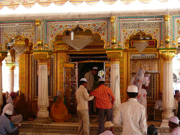 Jamaat Khana Masjid